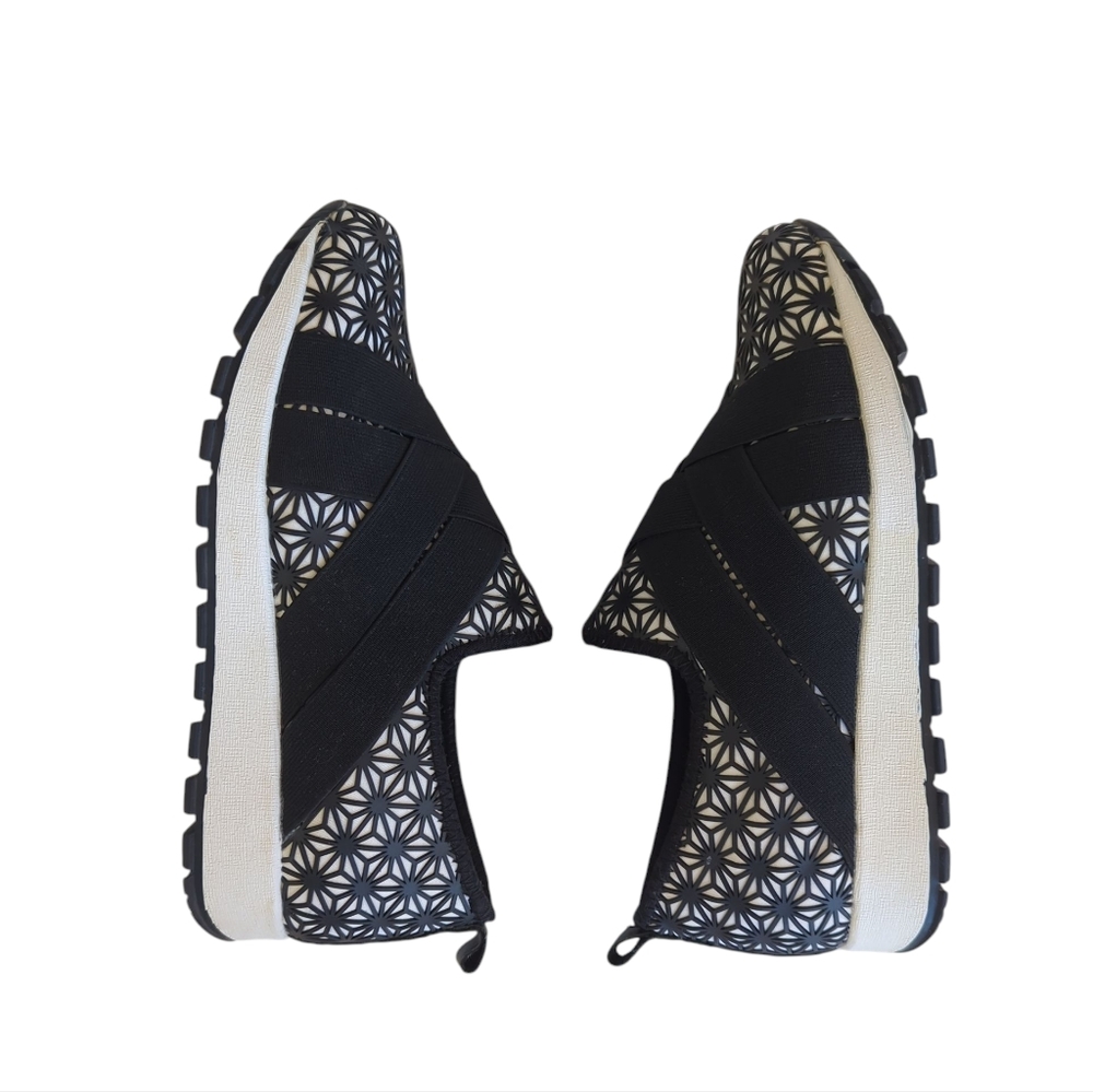 BM Bernie Mev Mary Jane Flats EU 40 Black White Lightweight Flexible - Picture 8 of 16